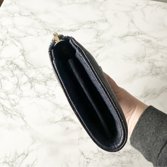 20. MICHAEL Michael Kors Navy Saffiano Leather L Zip Accordion Women’s Wallet - Picture 6 of 13